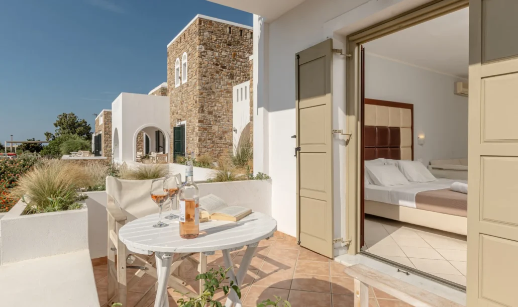 Plaka Hotel 2_0054 (Custom)